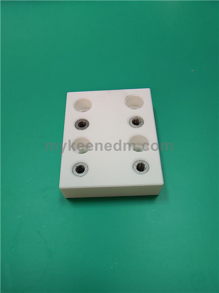 Ceramic Insulator Plate